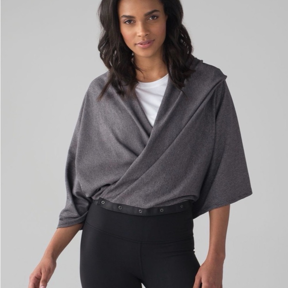 Lululemon Vinyasa Stripe Scarf, Wrap, Cardigan - Picture 3 of 7